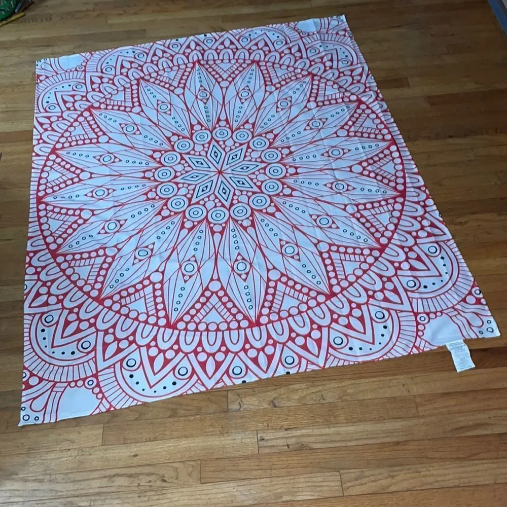 🎉HP BEST IN HOME POSH PARTY 5/18•TAPESTRY• 50”X 60” pinkish/red & black mandala